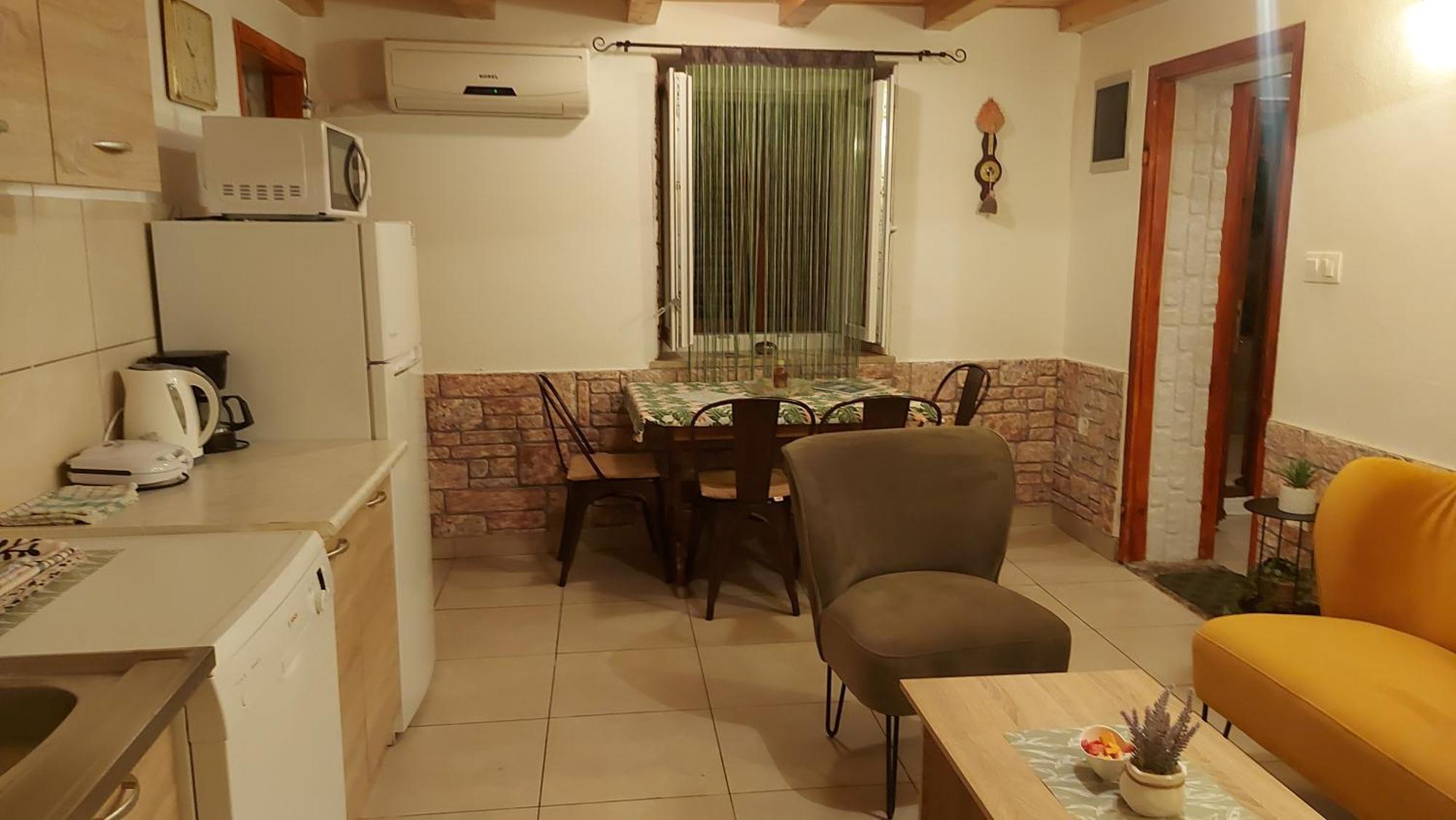 Holiday House Letizia Premantura Exterior photo