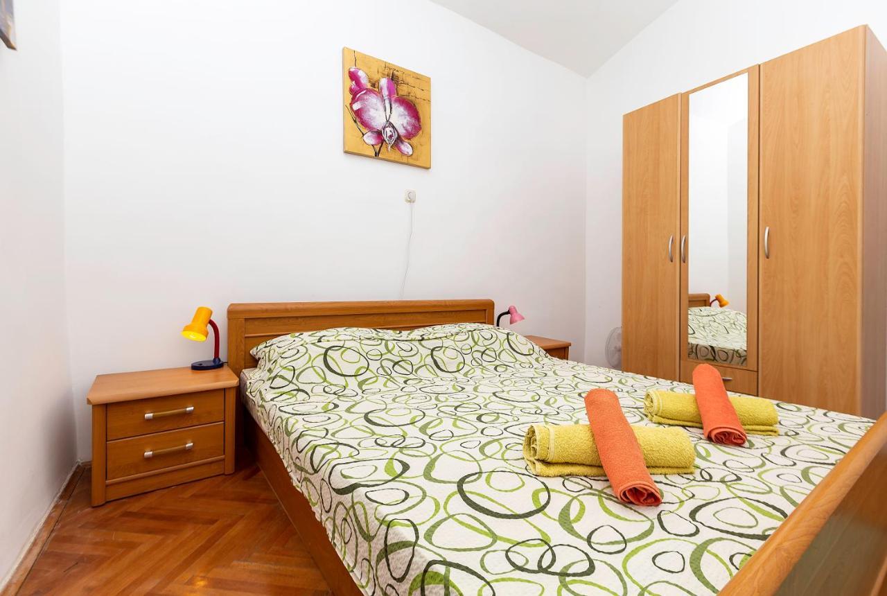Holiday House Letizia Premantura Exterior photo